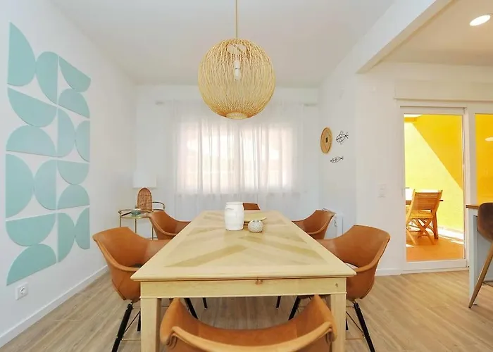 Tropical Pool View - Checkinhome 아파트 *