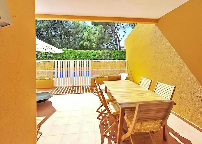 Apartment Tropical Pool View - Checkinhome