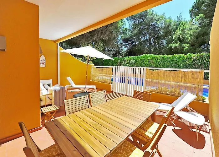 Tropical Pool View - Checkinhome Daire