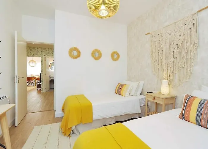 Tropical Pool View - Checkinhome *