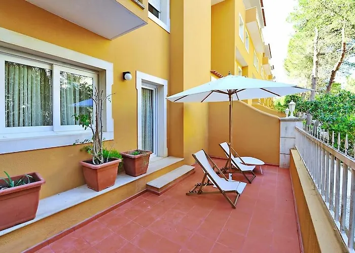 Tropical Pool View - Checkinhome Apartment