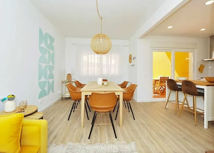 Daire Tropical Pool View - Checkinhome